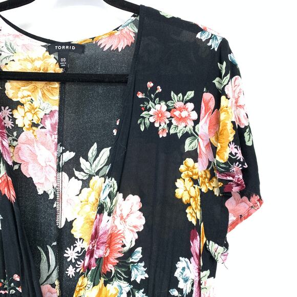 Torrid Dress Women's Sz 00 US M Crepe Floral Print Tie Waist Short Sleeve - Picture 3 of 6